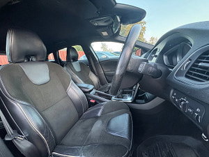 Volvo V40 thumbnail