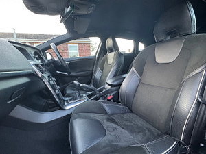 Volvo V40 thumbnail