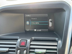 Volvo XC60 thumbnail