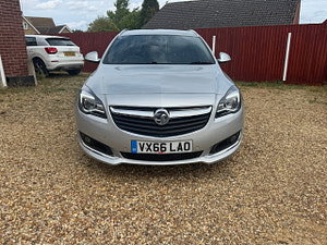 Vauxhall Insignia thumbnail