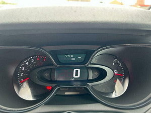 Renault Captur thumbnail