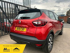 Renault Captur thumbnail