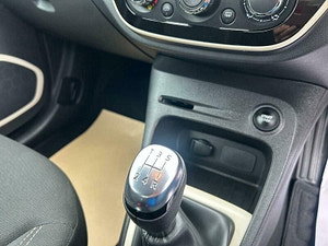Renault Captur thumbnail