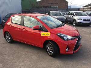 Toyota Yaris thumbnail