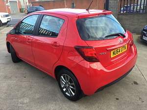 Toyota Yaris thumbnail