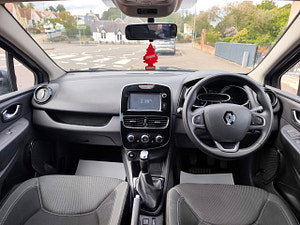 Renault Clio thumbnail