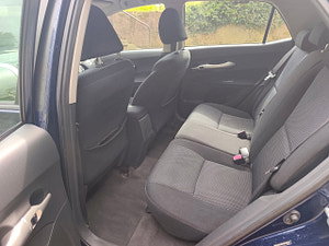 Toyota Auris thumbnail