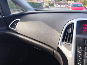 Vauxhall Astra thumbnail