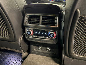Audi Q7 thumbnail