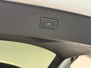 Audi Q7 thumbnail