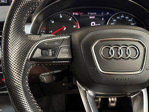Audi Q7 thumbnail