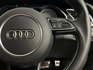 Audi S4 thumbnail