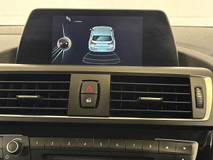 BMW 1 Series thumbnail