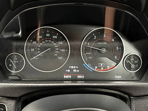 BMW 3 Series thumbnail
