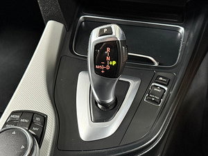 BMW 3 Series thumbnail