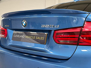 BMW 3 Series thumbnail