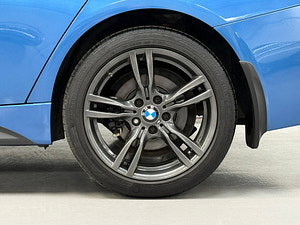 BMW 3 Series thumbnail