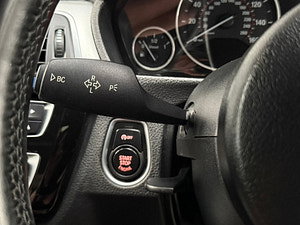 BMW 3 Series thumbnail