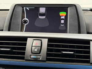 BMW 3 Series thumbnail