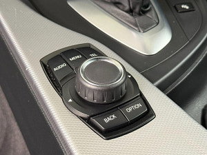 BMW 3 Series thumbnail