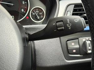 BMW 3 Series thumbnail