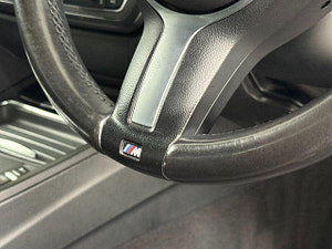 BMW 3 Series thumbnail