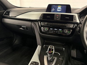 BMW 3 Series thumbnail