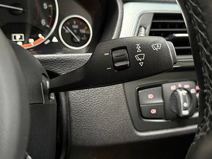 BMW 3 Series thumbnail