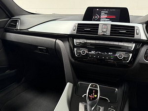 BMW 3 Series thumbnail