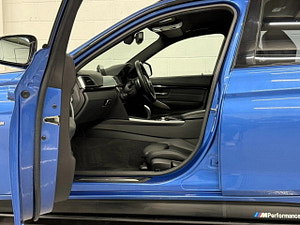 BMW 3 Series thumbnail