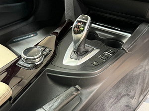 BMW 3 Series thumbnail