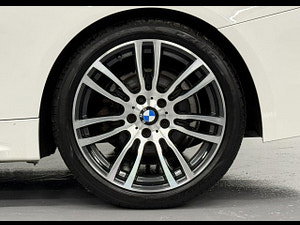 BMW 4 Series thumbnail
