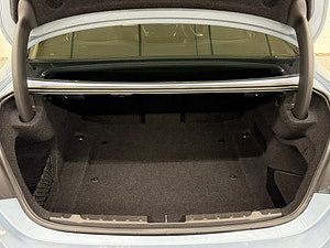 BMW 4 Series thumbnail
