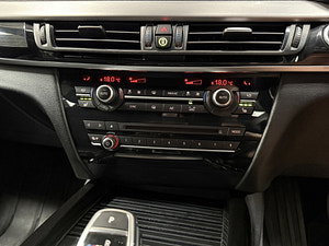 BMW X5 thumbnail