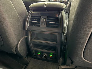 BMW X5 thumbnail