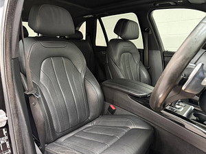 BMW X5 thumbnail