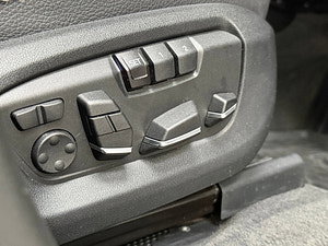 BMW X5 thumbnail