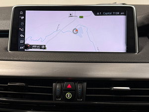 BMW X5 thumbnail