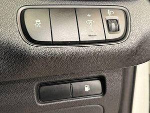 Kia Sorento thumbnail