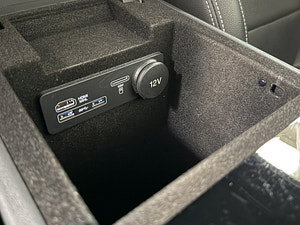 Jaguar F-PACE thumbnail