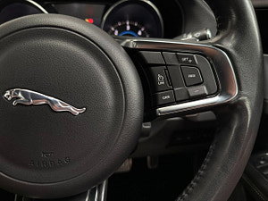 Jaguar XF thumbnail