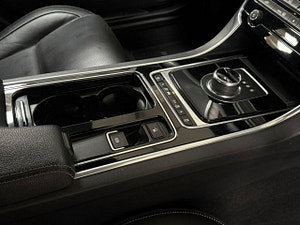 Jaguar XF thumbnail
