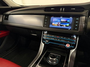 Jaguar XF thumbnail