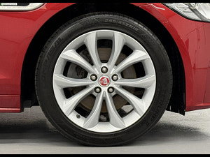 Jaguar XF thumbnail