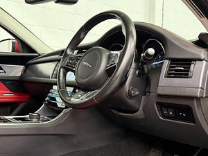 Jaguar XF thumbnail