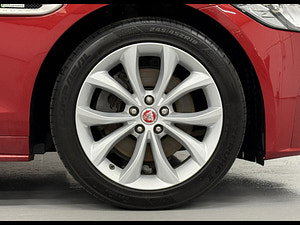 Jaguar XF thumbnail