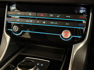 Jaguar XF thumbnail