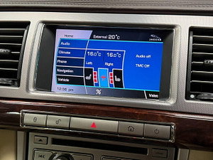 Jaguar XF thumbnail