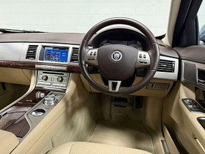 Jaguar XF thumbnail