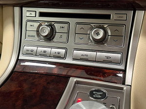 Jaguar XF thumbnail